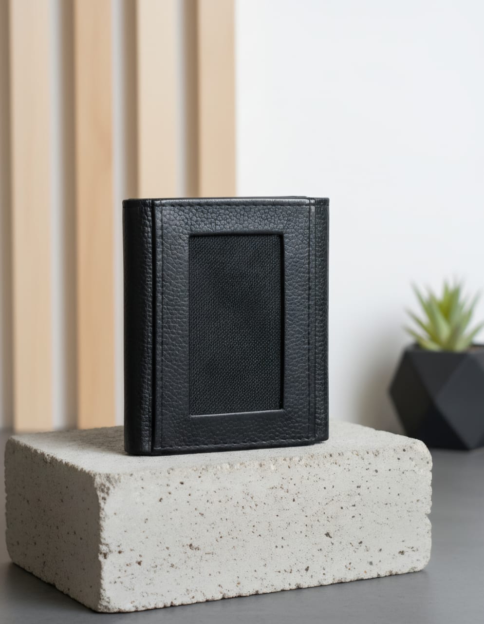 3-Fold Textured Card Holder