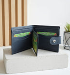 Mild Wallet with Button